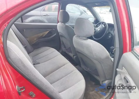 2005 Hyundai Elantra Gls/Gt from USA, damaged, VIN KMHDN46D95U021123